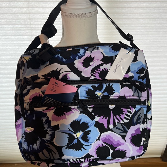New Vera Bradley cross-body,NWT. Great for spring!Vibrant colors!Don’t miss out! - Picture 6 of 8